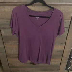 Women’s V-neck